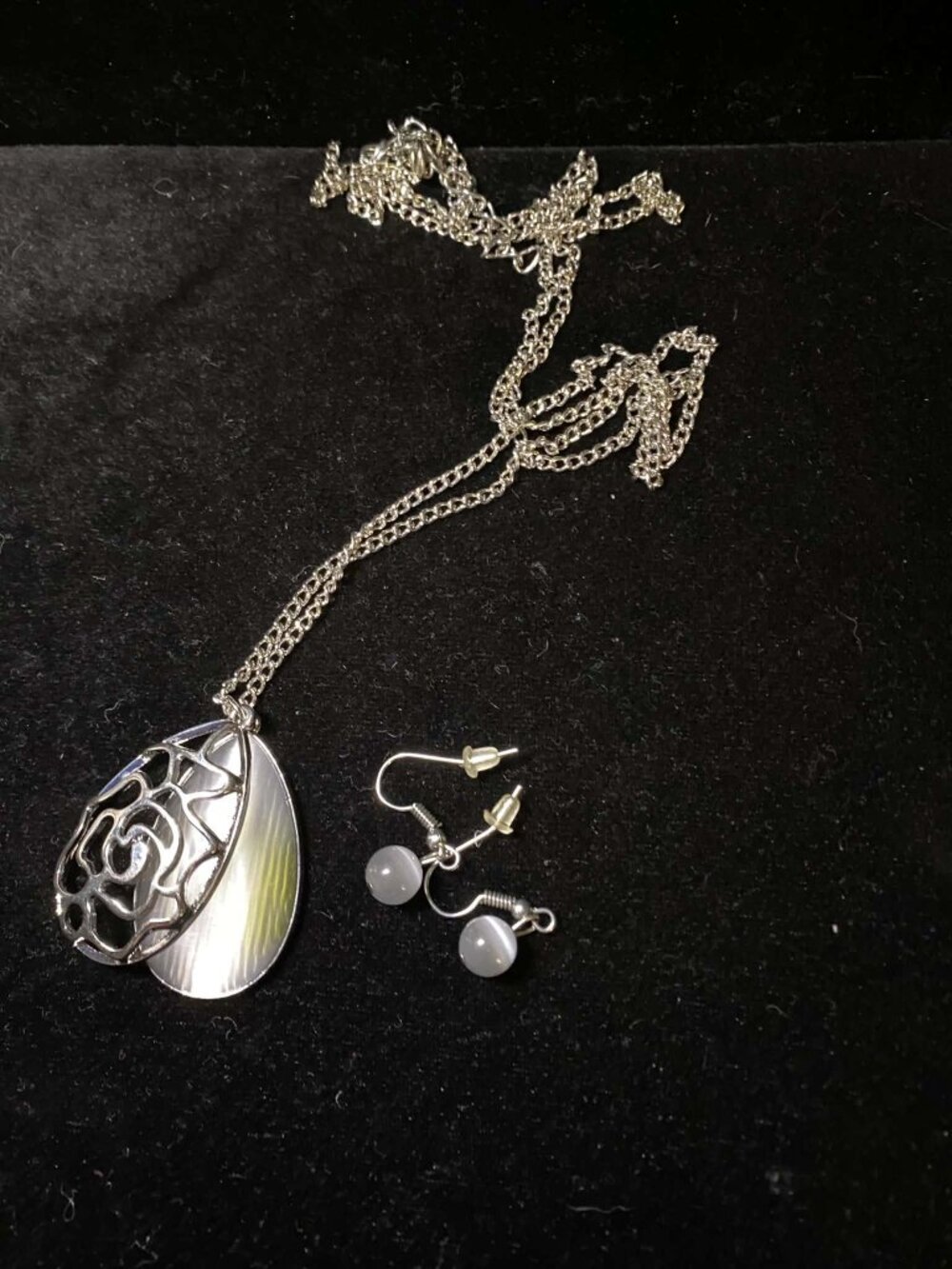 Vintage Silvertone Grey Yellow Oval Moonstone Sliding Pendant with Ball Earrings